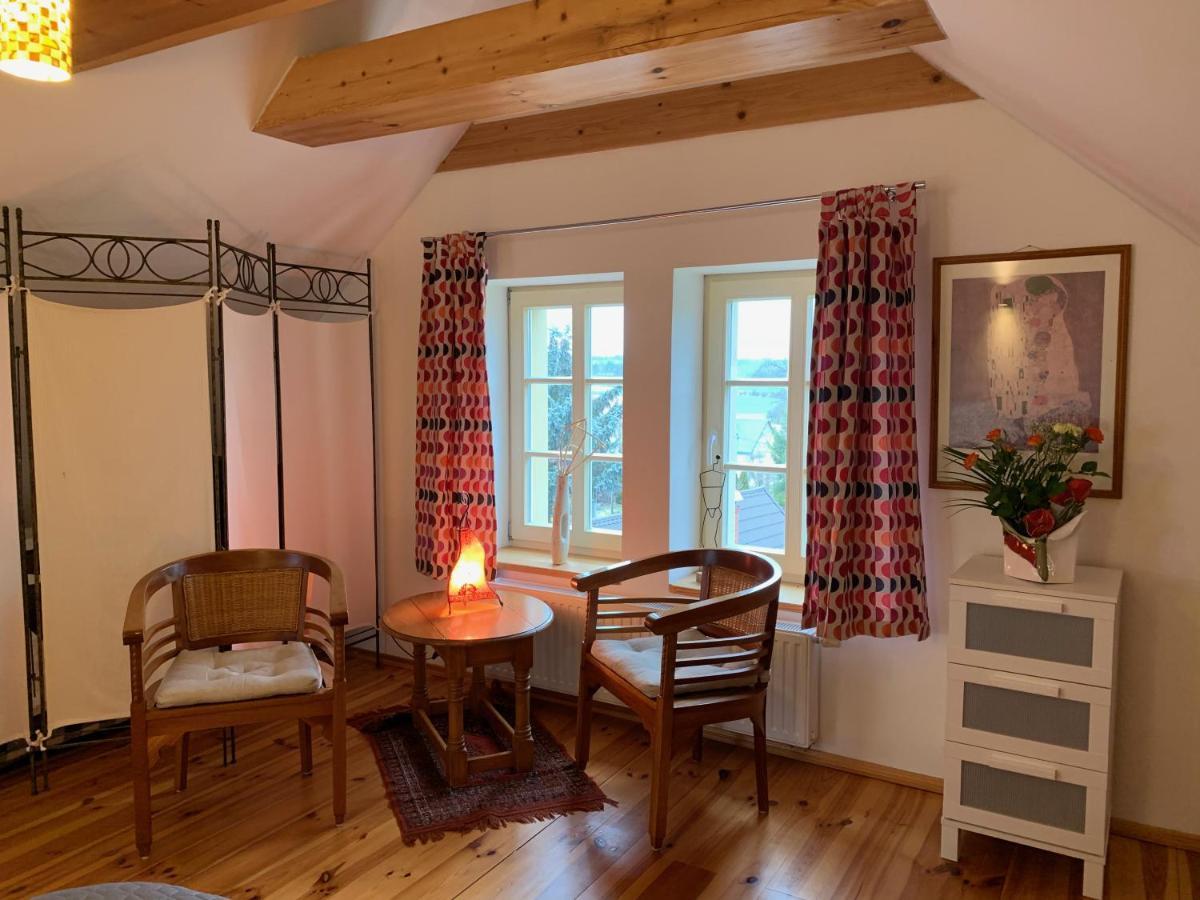 Stara Szkola Debowy Gaj The Old School Debowy Gaj Bed & Breakfast Lwowek Slaski Exterior photo