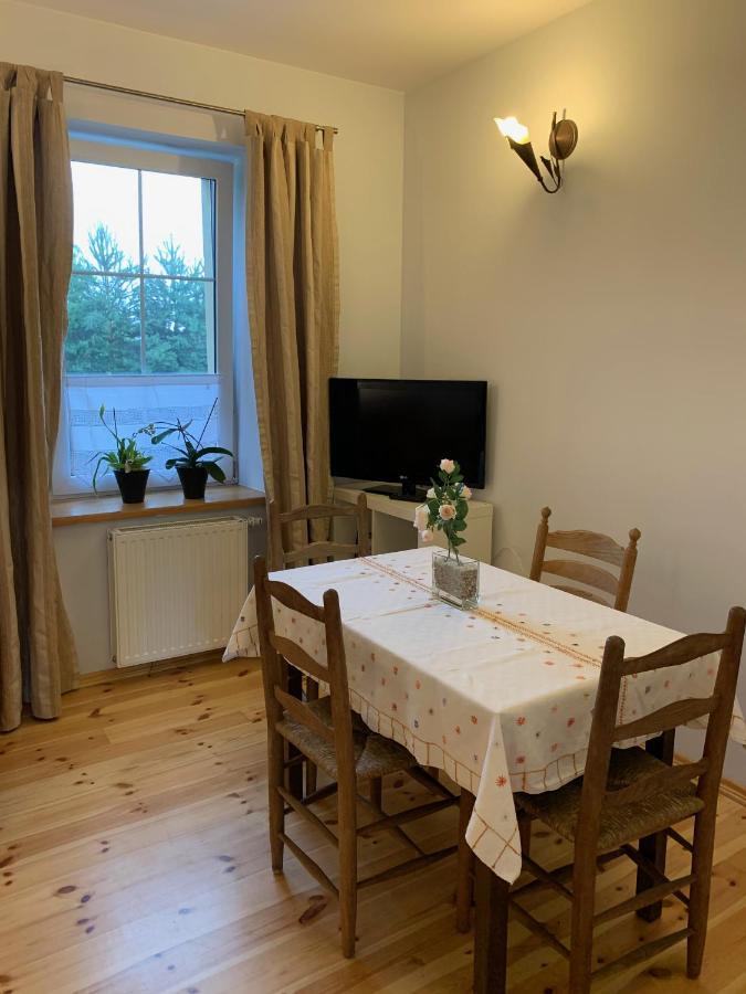 Stara Szkola Debowy Gaj The Old School Debowy Gaj Bed & Breakfast Lwowek Slaski Exterior photo